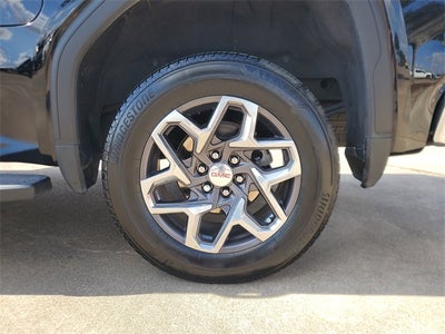 2023 GMC Sierra 1500 2WD Crew Cab Short Box SLT