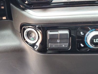 2025 GMC Sierra 1500 4WD Crew Cab Short Box SLT