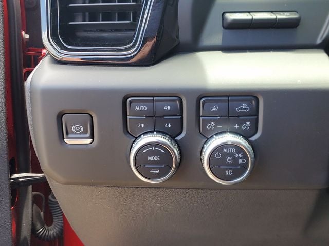 2023 GMC Sierra 1500 4WD Crew Cab Short Box AT4X
