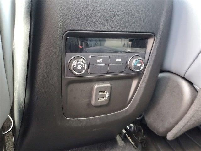 2024 Buick Enclave Essence FWD