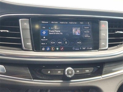 2024 Buick Enclave Essence FWD