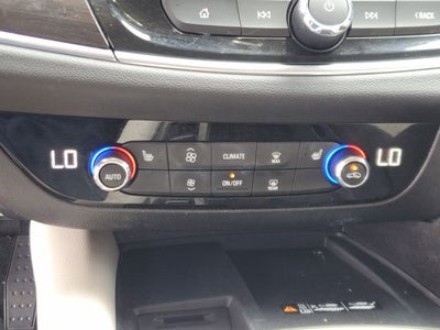 2022 Buick Enclave FWD Essence