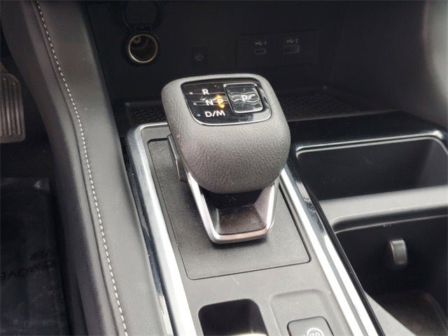 2025 Nissan Pathfinder SL FWD