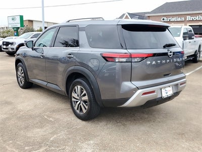 2025 Nissan Pathfinder SL FWD