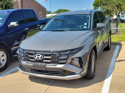 2025 Hyundai Tucson SE