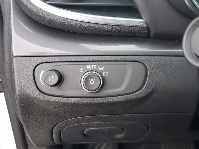 2022 Buick Encore FWD Preferred