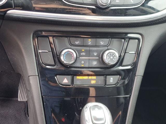 2022 Buick Encore FWD Preferred