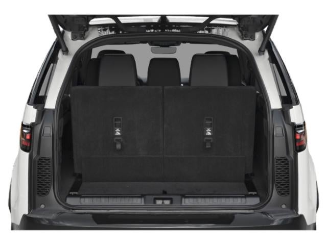2024 Land Rover Discovery P300 S