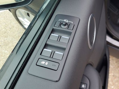 2024 Land Rover Discovery P300 S
