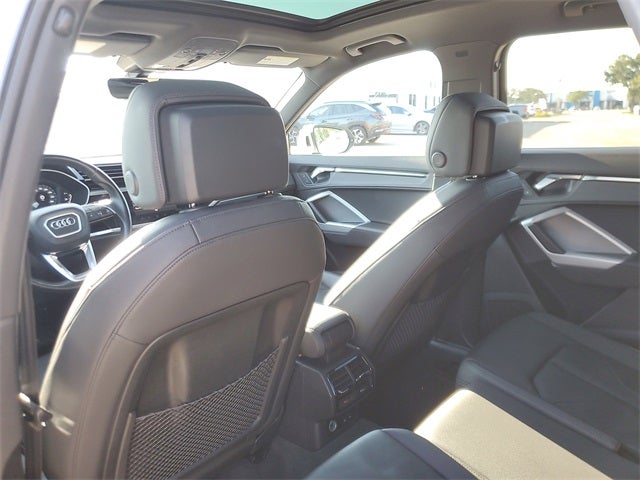 2024 Audi Q3 Premium 45 TFSI S line quattro Tiptronic