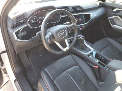 2024 Audi Q3 Premium 45 TFSI S line quattro Tiptronic