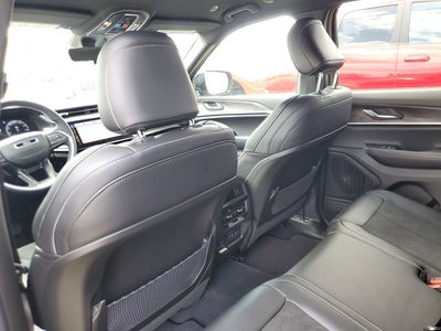 2026 Jeep Grand Cherokee GRAND CHEROKEE LAREDO ALTITUDE 4X2