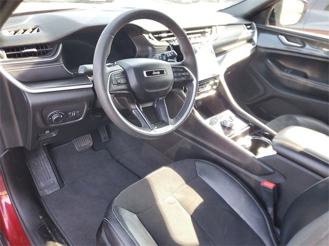 2023 Jeep Grand Cherokee L Altitude 4x2