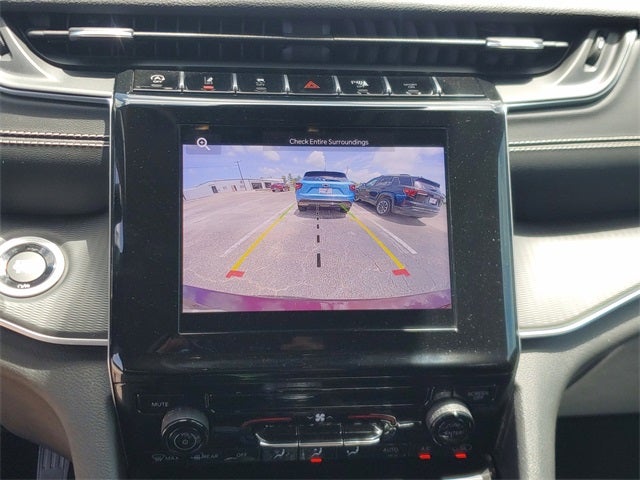 2024 Jeep Grand Cherokee L Laredo 4x4