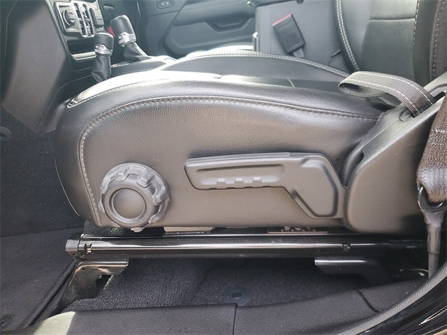 2022 Jeep Gladiator Overland 4x4