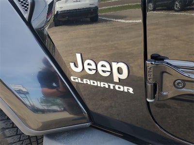 2022 Jeep Gladiator Overland 4x4