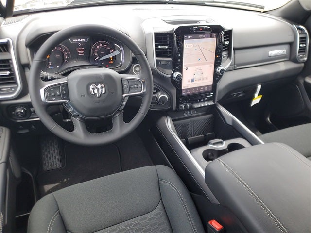 2025 RAM Ram 1500 RAM 1500 BIG HORN CREW CAB 4X2 5'7' BOX