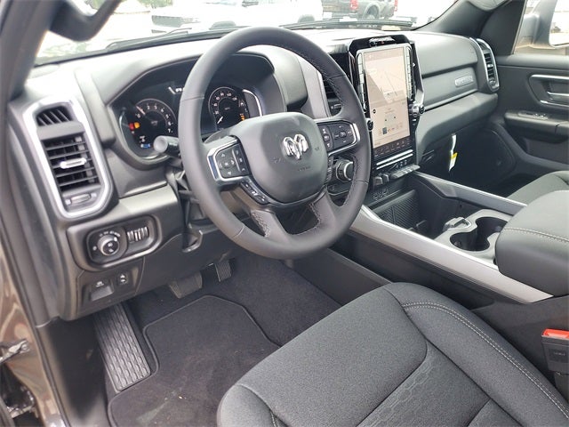 2025 RAM Ram 1500 RAM 1500 BIG HORN CREW CAB 4X2 5'7' BOX