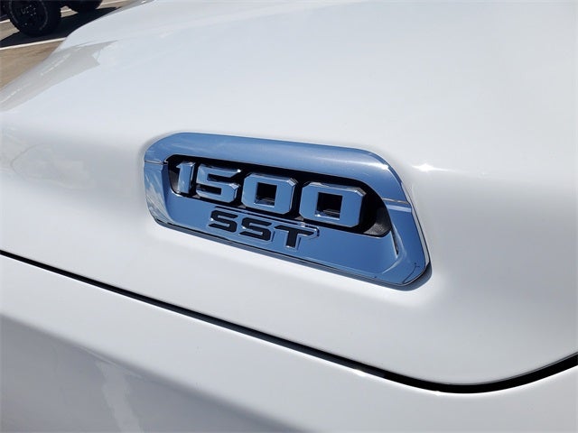 2025 RAM Ram 1500 RAM 1500 BIG HORN CREW CAB 4X2 5'7' BOX