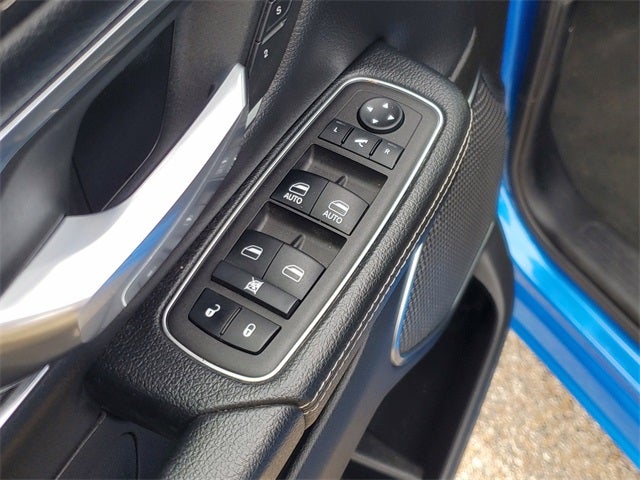 2024 RAM 1500 Laramie Crew Cab 4x2 5'7' Box