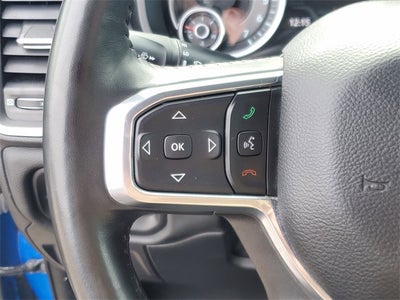 2024 RAM 1500 Laramie Crew Cab 4x2 5'7' Box