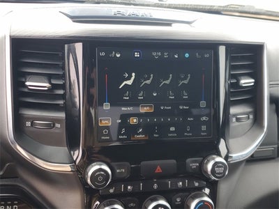 2024 RAM 1500 Laramie Crew Cab 4x2 5'7' Box