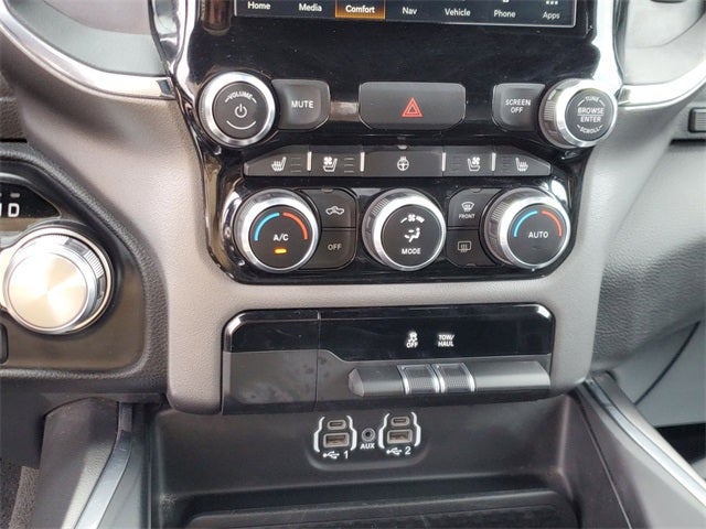 2024 RAM 1500 Laramie Crew Cab 4x2 5'7' Box