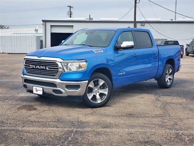 2024 RAM 1500 Laramie Crew Cab 4x2 5'7' Box