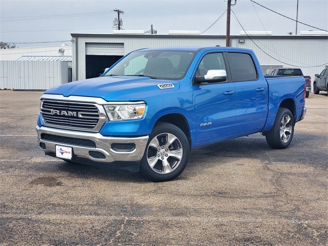 2024 RAM 1500 Laramie Crew Cab 4x2 5'7' Box