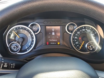 2022 RAM 1500 Tradesman Quad Cab 4x2 6'4' Box