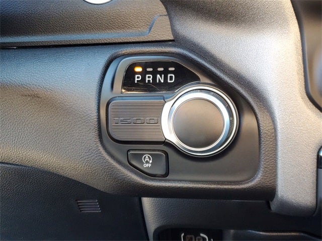 2022 RAM 1500 Tradesman Quad Cab 4x2 6'4' Box