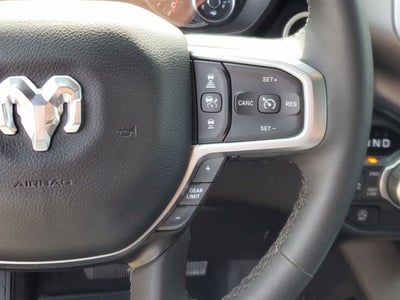 2025 RAM 1500 Big Horn Crew Cab 4x4 5'7' Box
