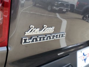 2021 RAM 1500 Laramie Crew Cab 4x4 5&#39;7&#39; Box