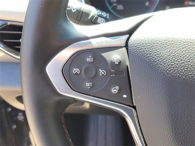 2024 Chevrolet Traverse Limited FWD LT Leather