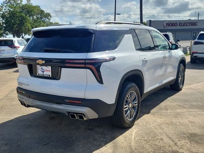 2026 Chevrolet Traverse AWD LT