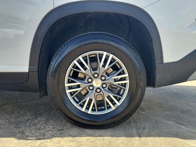 2026 Chevrolet Traverse AWD LT