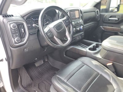 2023 GMC Sierra 2500HD 4WD Crew Cab Standard Bed Denali