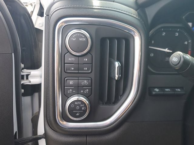 2023 GMC Sierra 2500HD 4WD Crew Cab Standard Bed Denali