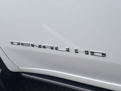 2023 GMC Sierra 2500HD 4WD Crew Cab Standard Bed Denali