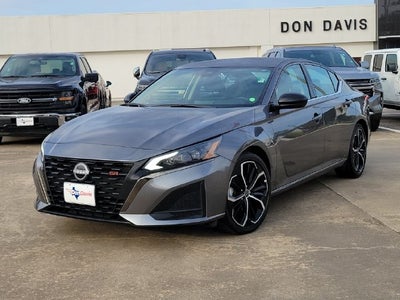 2025 Nissan Altima 2.5 SR