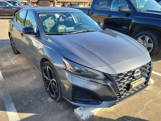 2025 Nissan Altima SR FWD