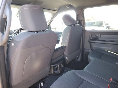 2026 RAM Ram 2500 RAM 2500 BLACK EXPRESS CREW CAB 4X4 6'4' BOX