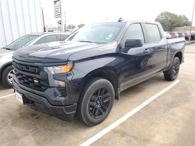 2023 Chevrolet Silverado 1500 2WD Crew Cab Short Bed Custom