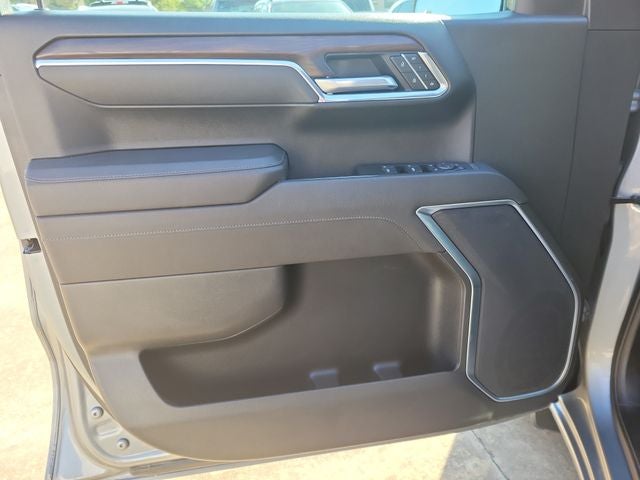 2026 GMC Sierra 1500 Crew Cab, Short Bed, SLT, RWD