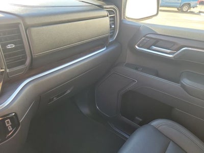 2026 GMC Sierra 1500 Crew Cab, Short Bed, SLT, RWD