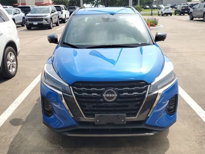 2024 Nissan Kicks SR Xtronic CVT