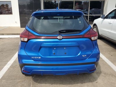 2024 Nissan Kicks SR Xtronic CVT