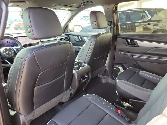 2025 Buick Enclave Preferred FWD