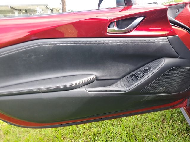 2025 Mazda Mazda MX-5 Miata RF Grand Touring
