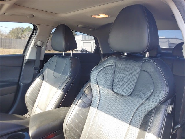 2023 Hyundai Elantra Hybrid Limited